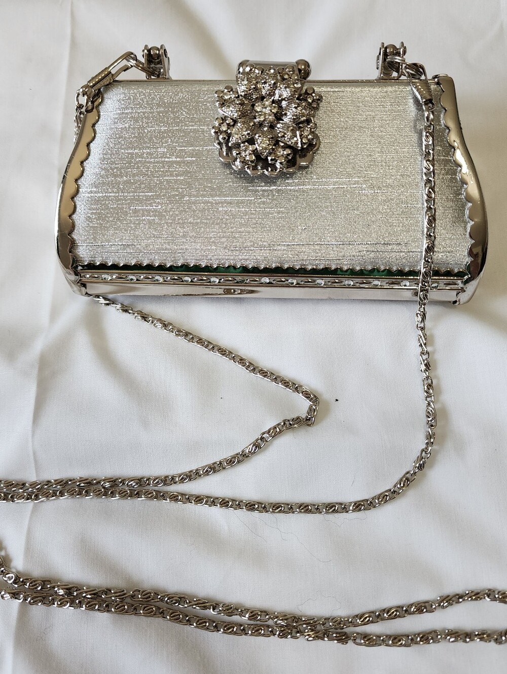 Silver Hard-Shell Evening Clutch Bag Purse Textured Finish Rhinestone Clasp